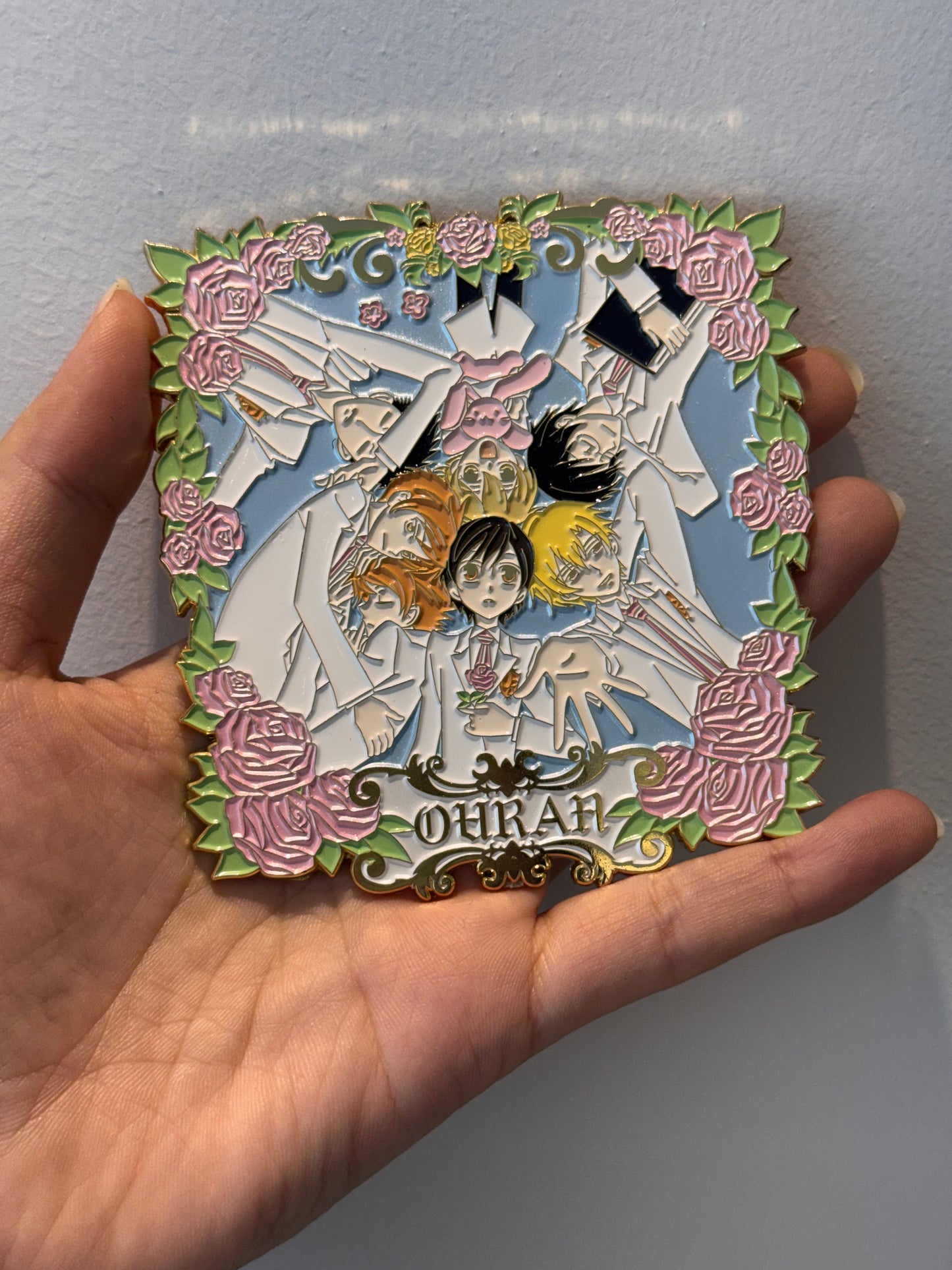 Ouran High School Host Club Black Glitter Wreath Square Enamel Pin (Large)